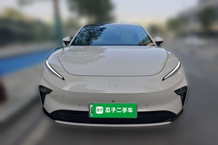 Used  F7 2023 Advanced Pro Edition
