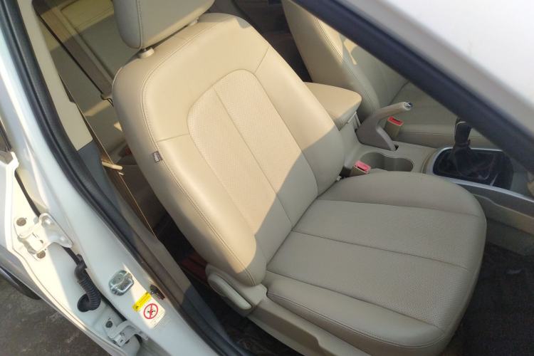 Used Changan Eado 2014 1.6L Manual Luxury Model
