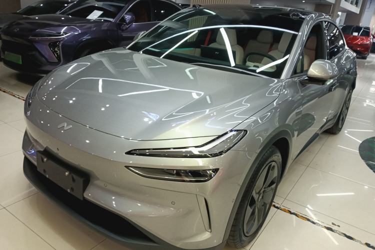 Used ONVO L60 2024 60 kWh Rear-Drive Version