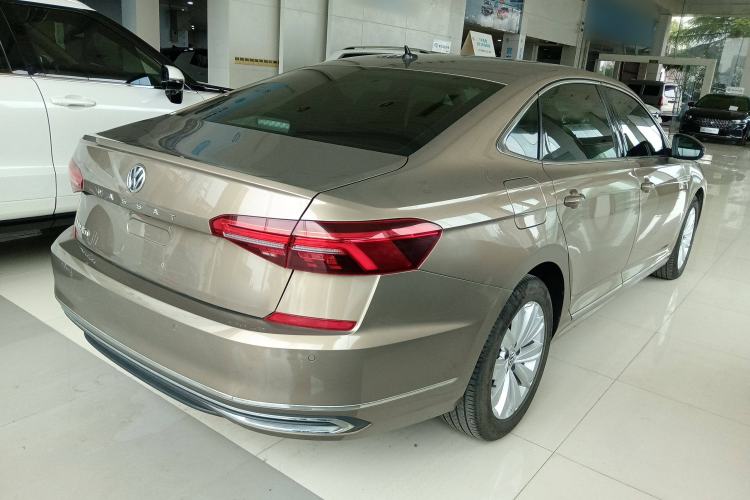 Used Volkswagen Passat 2019 330TSI Elite Edition China VI
