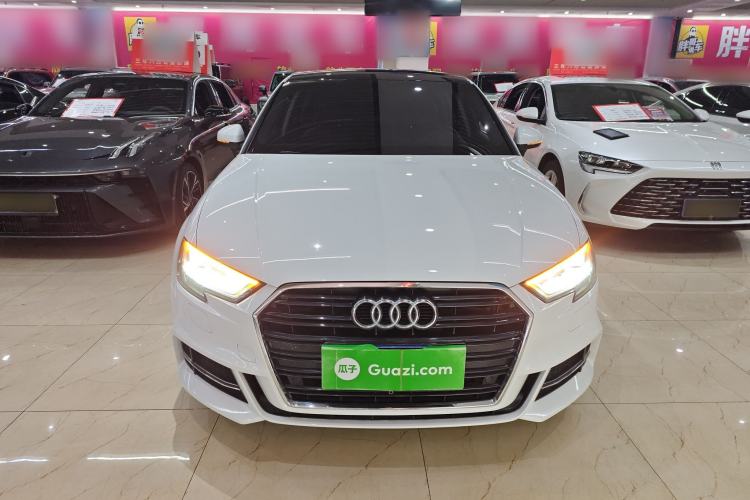 Used Audi A3 2019 Limousine 35 TFSI Fashion Edition China V standard
