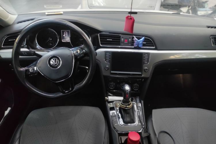 Used Volkswagen Lamando 2018 280TSI DSG Comfort Edition
