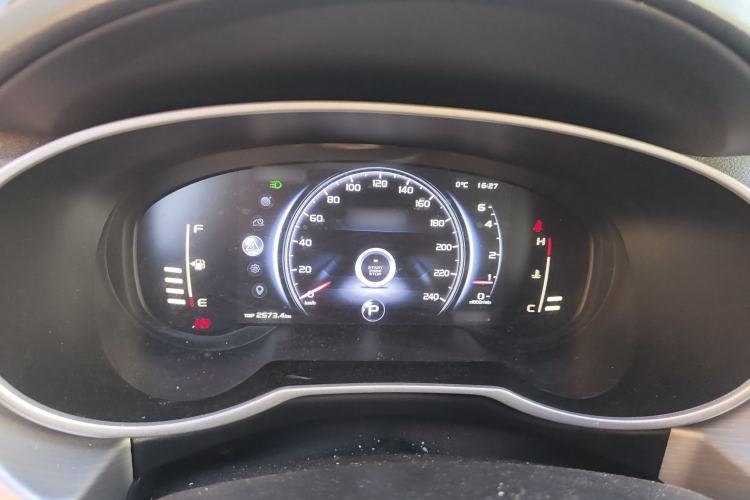 Used Geely Auto Emgrand X7 Sport 2018 1.8TD Automatic Two-Wheel Drive Smart 4G Connected Version