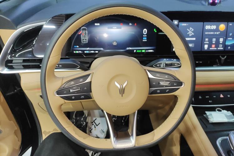 Used VOYAH Dream 2024 PHEV Ultra-Long Range Flagship Edition