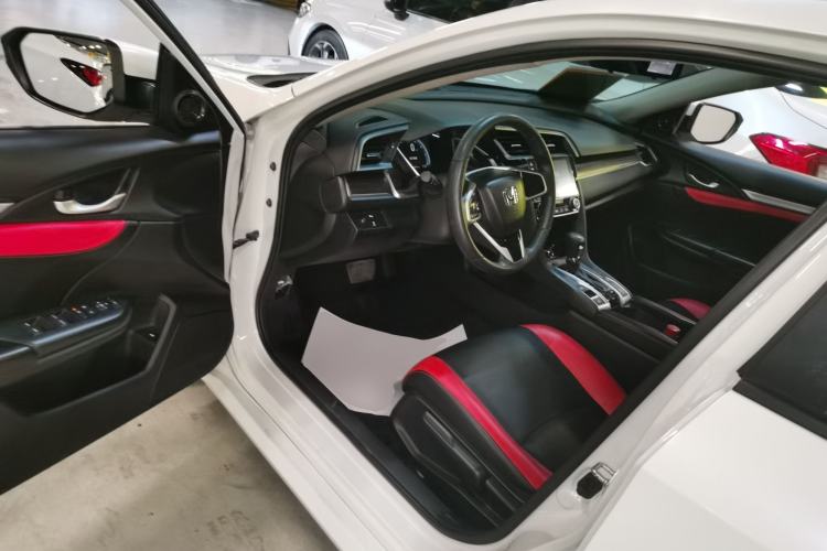 Used Honda Civic 2019 220TURBO CVT Dynamic Edition China VI