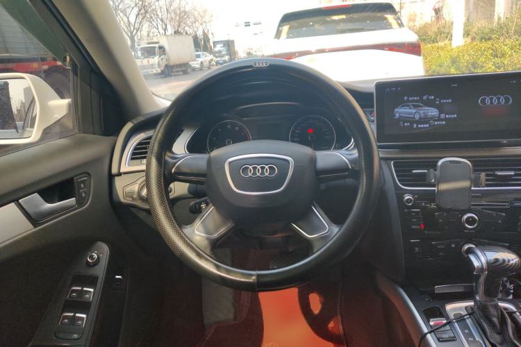 Used Audi A4L 2016 30 TFSI Collector's Edition Automatic Comfort Model