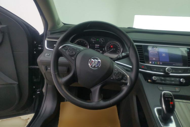 Used Buick LaCrosse 2022 552T Luxury Version
