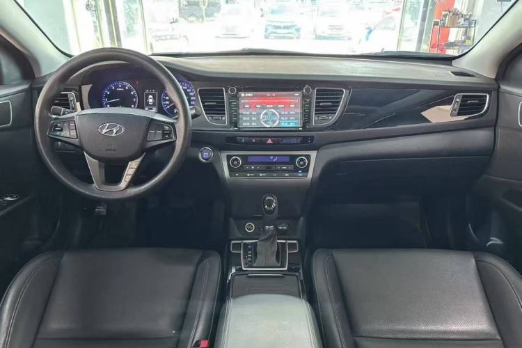 Used Hyundai Mistra 2014 1.8L Automatic Smart GLS