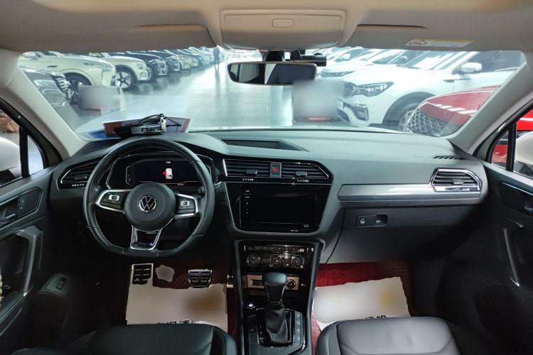 Used Volkswagen Tiguan L 2021 330TSI Automatic Two-Wheel Drive R-Line Enhanced Edition