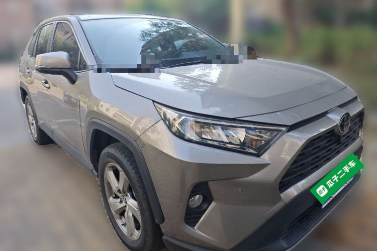 Used Toyota RAV4 2021 2.0L CVT Two-Wheel Drive Fashion Edition
