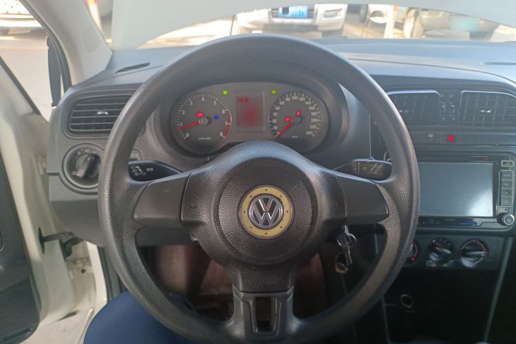 Used Volkswagen Polo 2013 1.4L Manual Fashion Edition