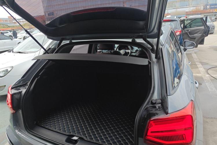 Used Audi Q2L 2022 35 TFSI Progressive Dynamic Edition
