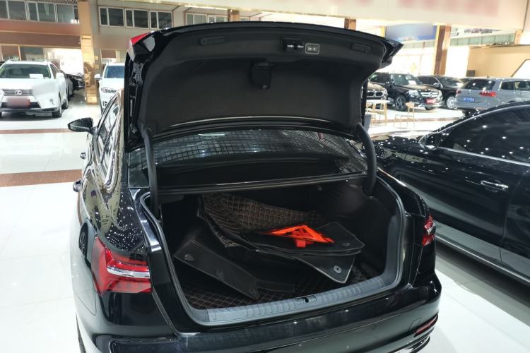 Used Audi A6L 2024 45 TFSI quattro Prestige Elegant Edition
