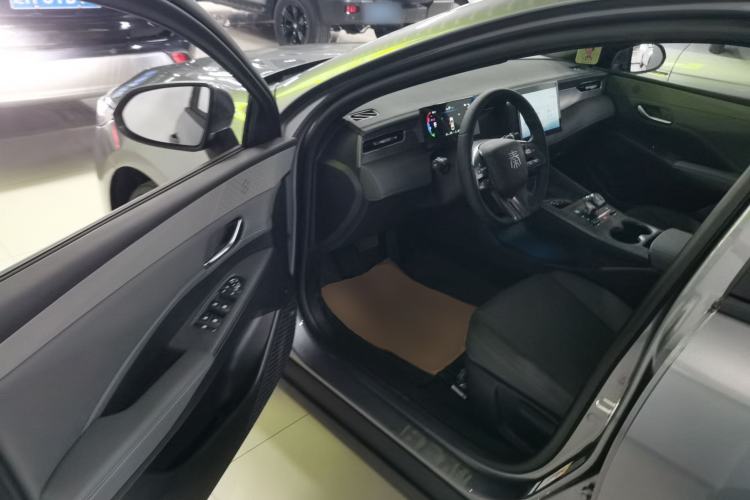 Used BYD Qin PLUS 2025 DM-i Smart Drive 55KM Leading Model