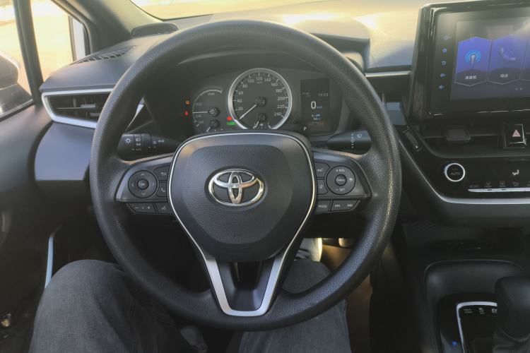 Used Toyota Levin 2021 Dual-Motor 1.8H E-CVT Leading Edition
