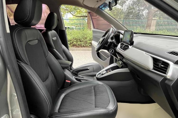 Used Baojun 510 2017 1.5L Automatic Fashion Model
