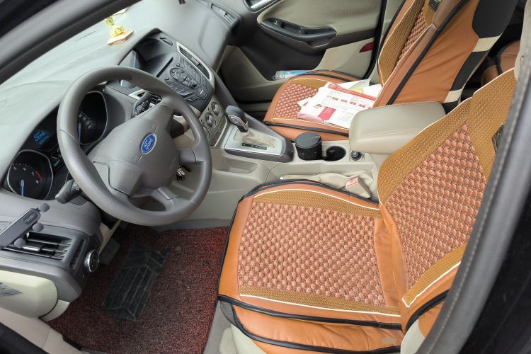 Used Ford Focus 2012 Sedan 1.6L Automatic Comfort Model