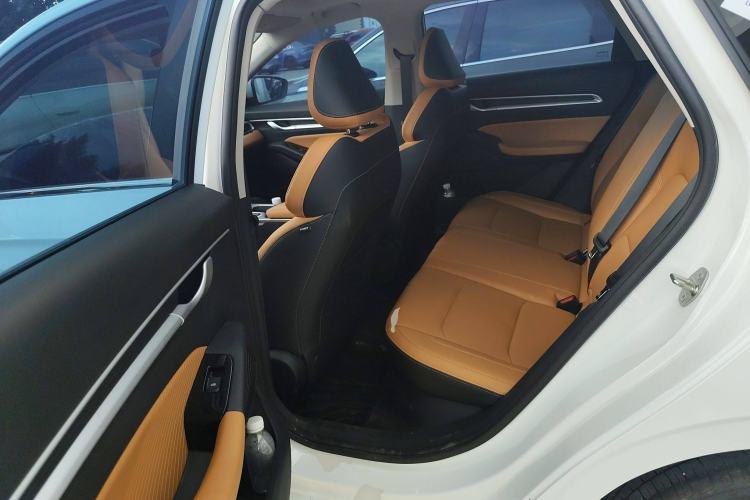 Used Geely Auto Emgrand 2025 4th Generation 1.5L CVT Flagship Version
