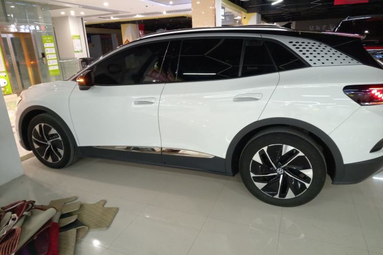 Used Volkswagen ID.4 CROZZ 2025 Pure Edition