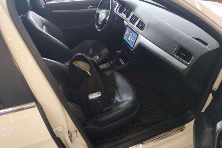 Used Volkswagen Lavida 2017 1.6L Automatic Comfort Edition