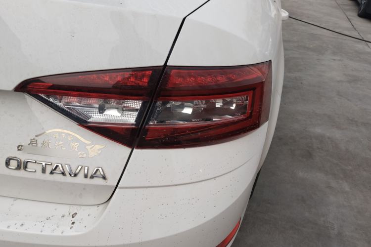 Used Skoda Octavia 2019 1.5L Manual SmartDrive Comfort Edition China V Standard
