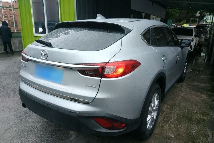 Used Mazda CX-4 2018 2.0L Automatic Two-Wheel Drive Blue Sky Dynamic Version China V Standard
