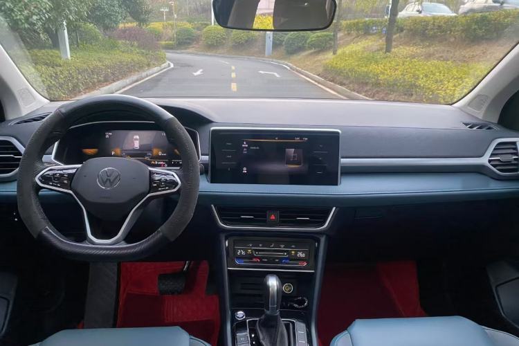 Used Volkswagen Tharu 2023 300TSI Two-Wheel-Drive Moonlight Edition
