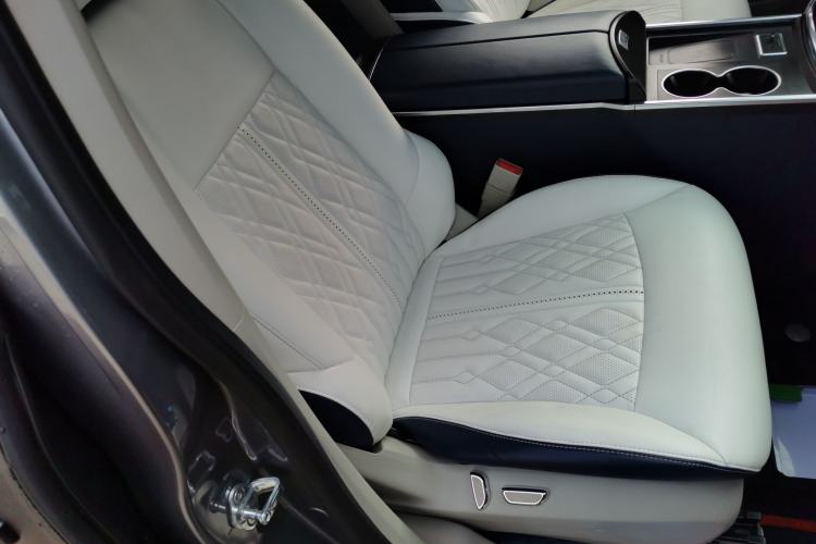 Used Buick GL8 2020 Land Cruiser Executive Class 652T Comfort Model