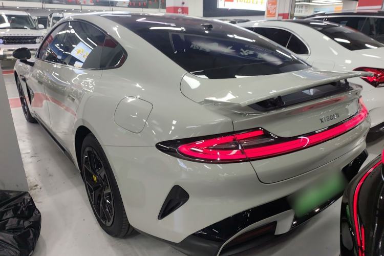 Used  SU7 2024 Rear-Drive Ultra-Long Range Advanced Pro-Level Intelligent Driving Version
