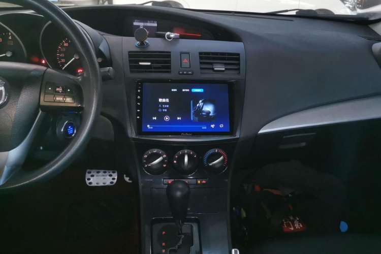 Used Mazda Mazda 3 2015 Sedan 1.6L Automatic Elite Model
