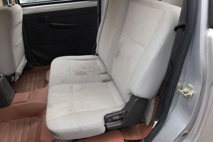 Used Wuling Hongguang 2015 1.5L S Base Model China IV
