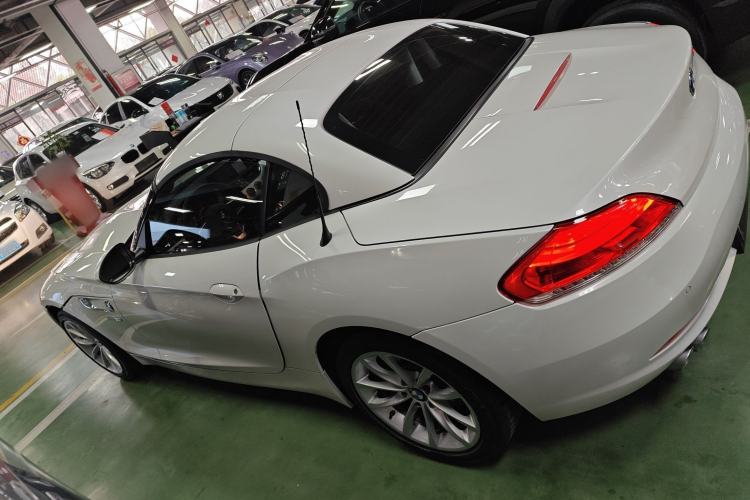 Used BMW Z4 2013 sDrive20i Leading Model
