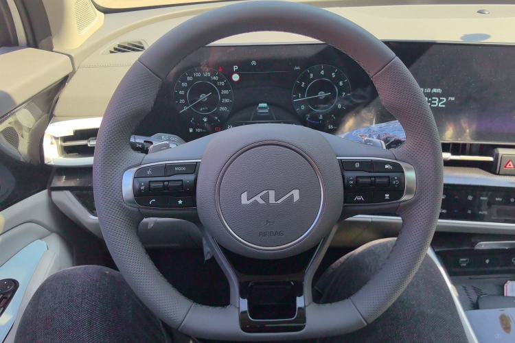 Used Kia Sportage (Chinese Domestic Model) 2025 1.5T Two-Wheel Drive Prestige Edition