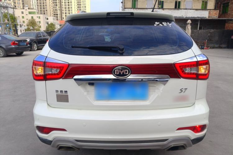 Used BYD S7 2016 2.0T Automatic Flagship Plus