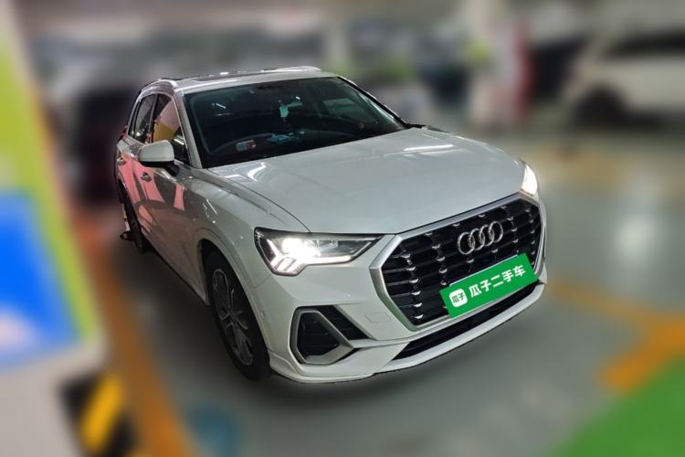 Used Audi Q3 2021 40 TFSI Fashion Dynamic Model