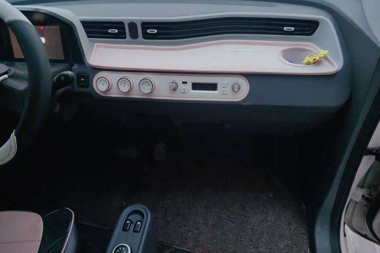 Used Wuling Hongguang MINIEV 2022 Macaron Premium Model – Lithium Ternary Battery
