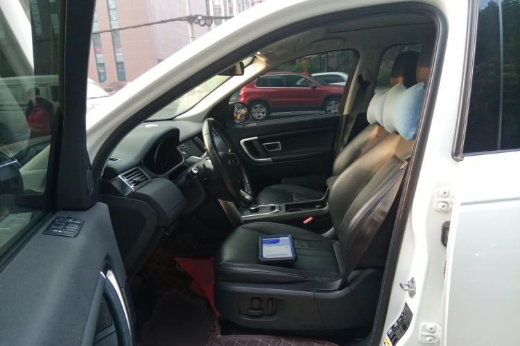 Used Land Rover Discovery Sport 2019 240 PS SE Version China VI Standard