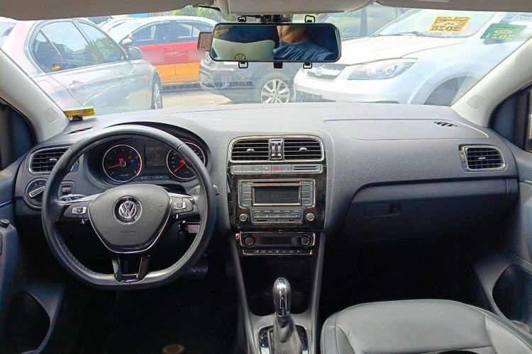 Used Volkswagen Polo 2014 1.6L Automatic Luxury Edition
