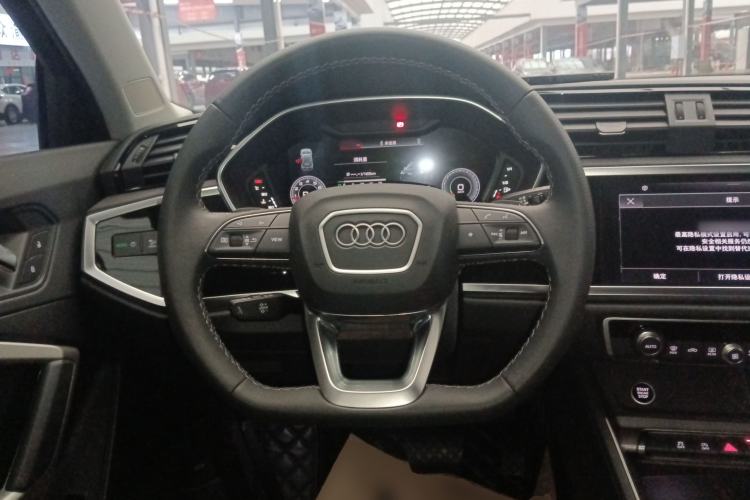 Used Audi Q3 2023 35 TFSI Fashion Dynamic Model (1.5T)