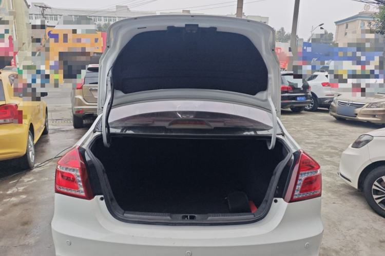 Used Geely Auto Diamond 2016 1.5L Manual Elite Edition
