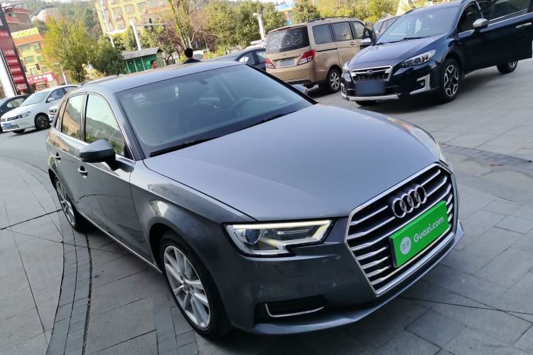 Used Audi A3 2020 Restyled Sportback 35 TFSI Entry-Level China VI Emission Standard
