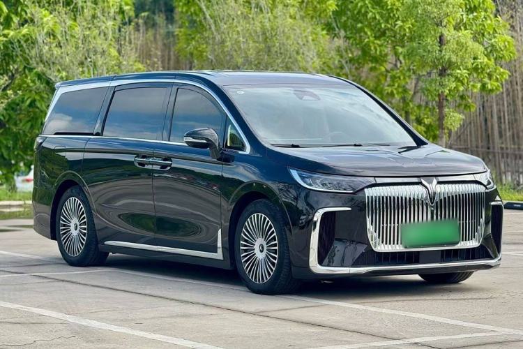 Used VOYAH Dream 2025 PHEV Four-Wheel-Drive Flagship Kunpeng Edition