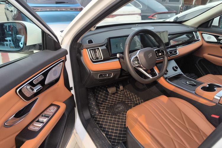 Used JETOUR Shanhai Shanhai L7 2024 1.5T 120km ULTRA 7-Seater
