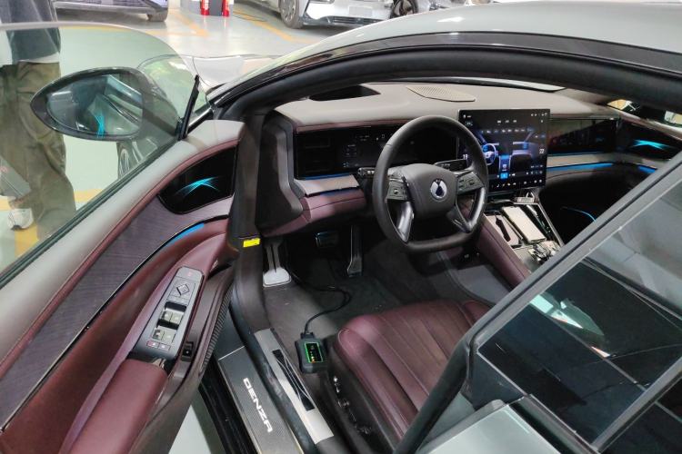 Used Denza Z9GT 2024 1100 Four-Wheel Drive Ultra Version
