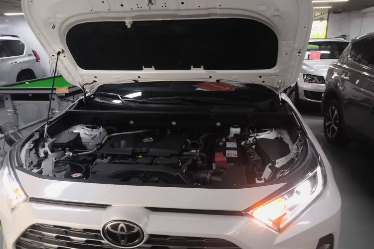 Used Toyota RAV4 2020 2.0L CVT Two-Wheel Drive Prestige Edition
