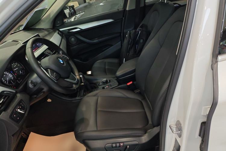 Used BMW X1 2019 sDrive20Li Leading Model
