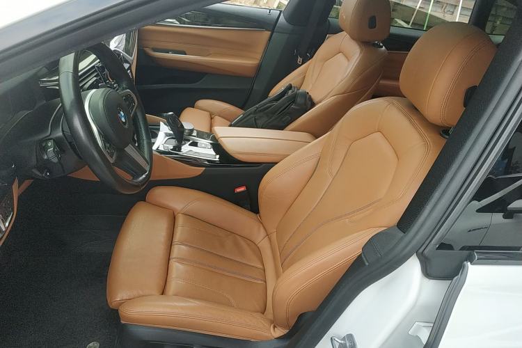 Used BMW 6 Series GT 2019 630i M Sport Package
