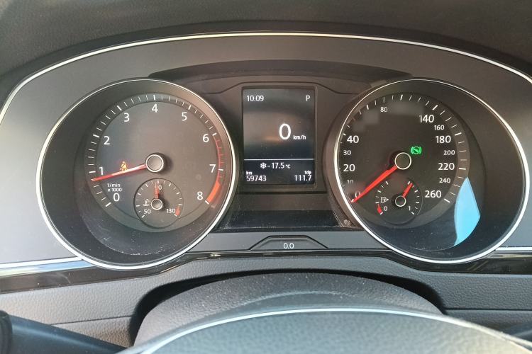 Used Volkswagen Magotan 2018 Facelift 330TSI DSG Luxury Model
