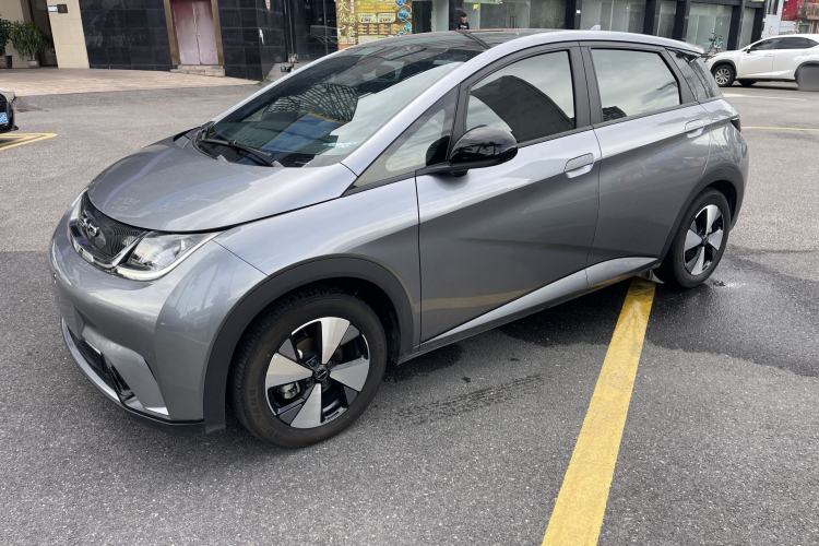 Used BYD Dolphin 2023 420 km Fashion Edition