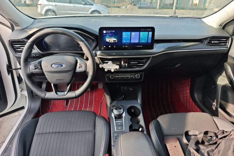 Used Ford Focus 2021 Hatchback EcoBoost 180 Automatic Titanium Edition
